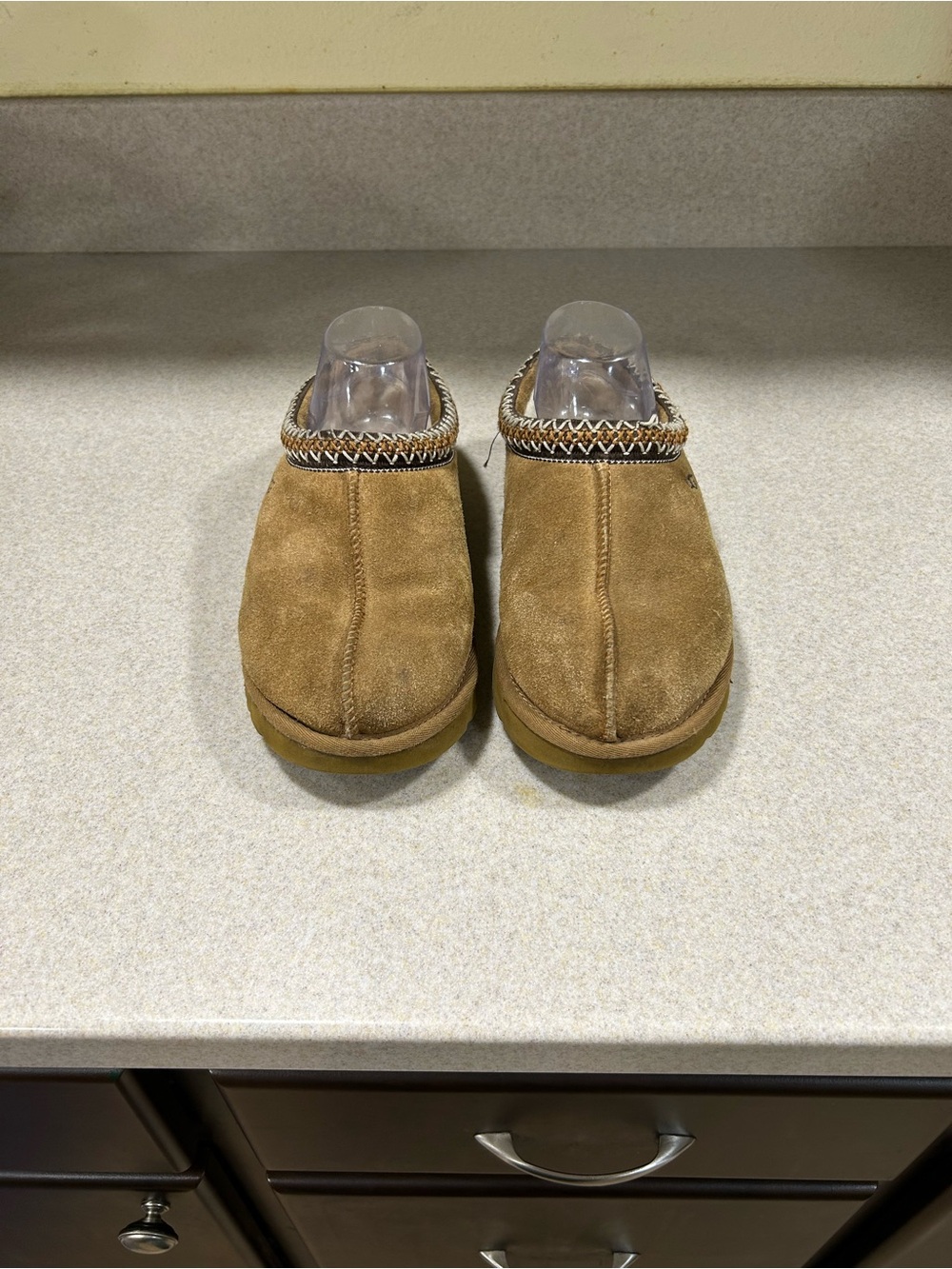UGG Tasman Slipper Women’s Size 8 Chestnut Suede Slip On Preppy Cozy Lounge